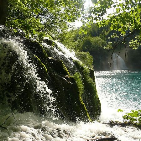 Plitvice Pansion Lovric Hotel Plitvicka Jezera Ngoại thất bức ảnh