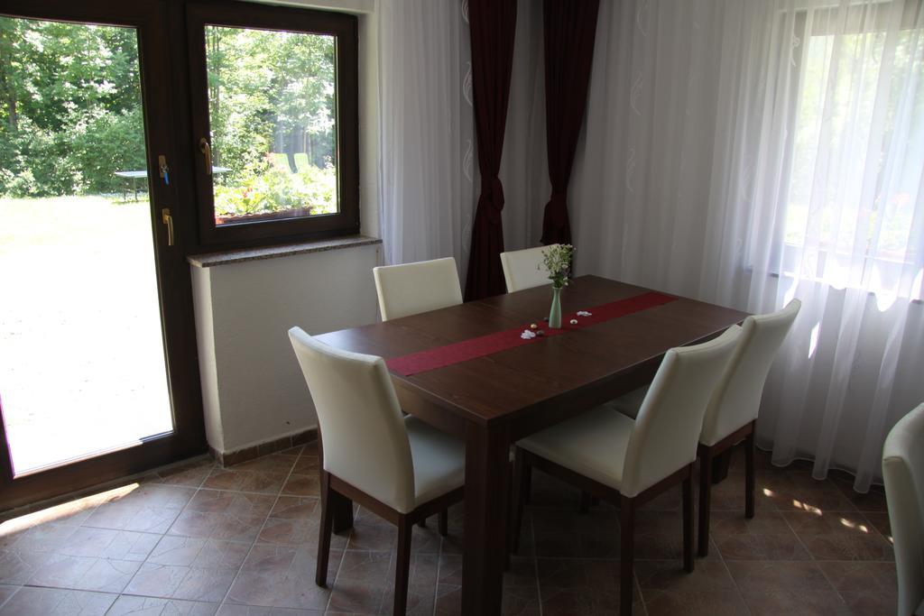 Plitvice Pansion Lovric Hotel Plitvicka Jezera Ngoại thất bức ảnh